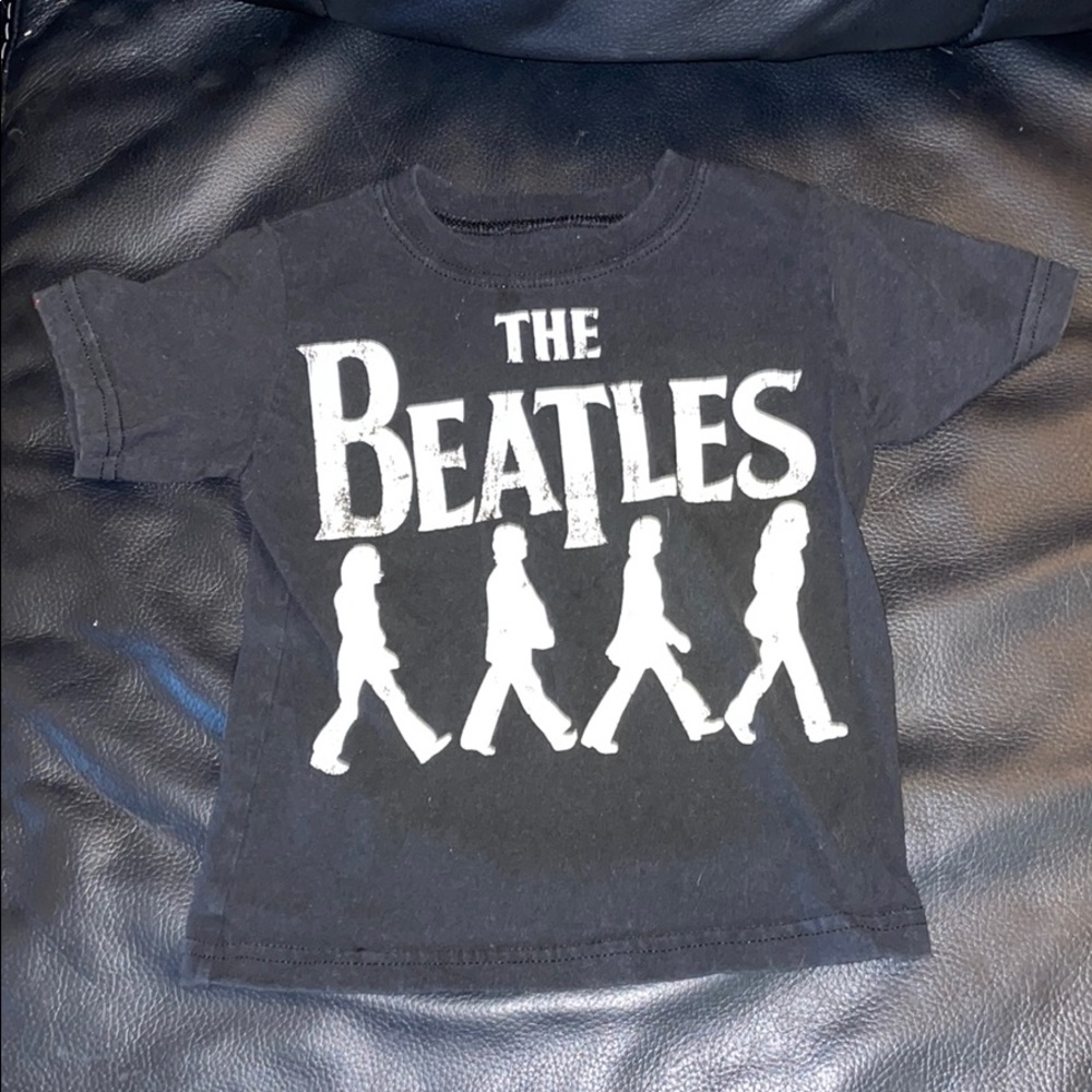 Beatles tee 5/$20